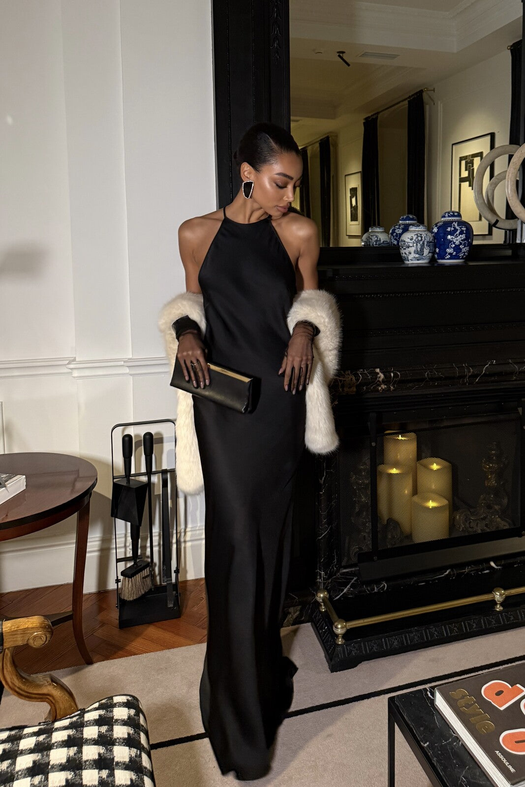 BLACK LONG DRESS WITH BACK EMBELLISHMENT